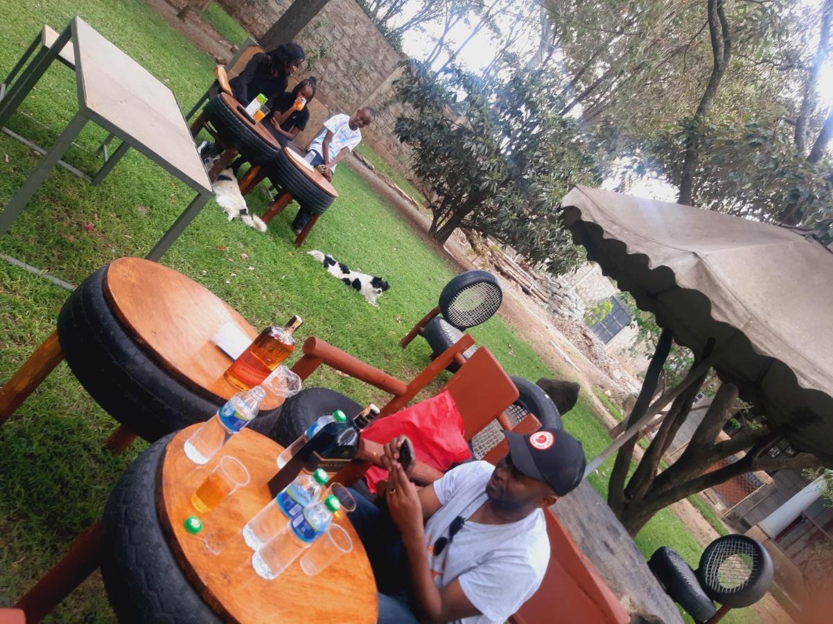 Merinja Guest House Naivasha Esterno foto