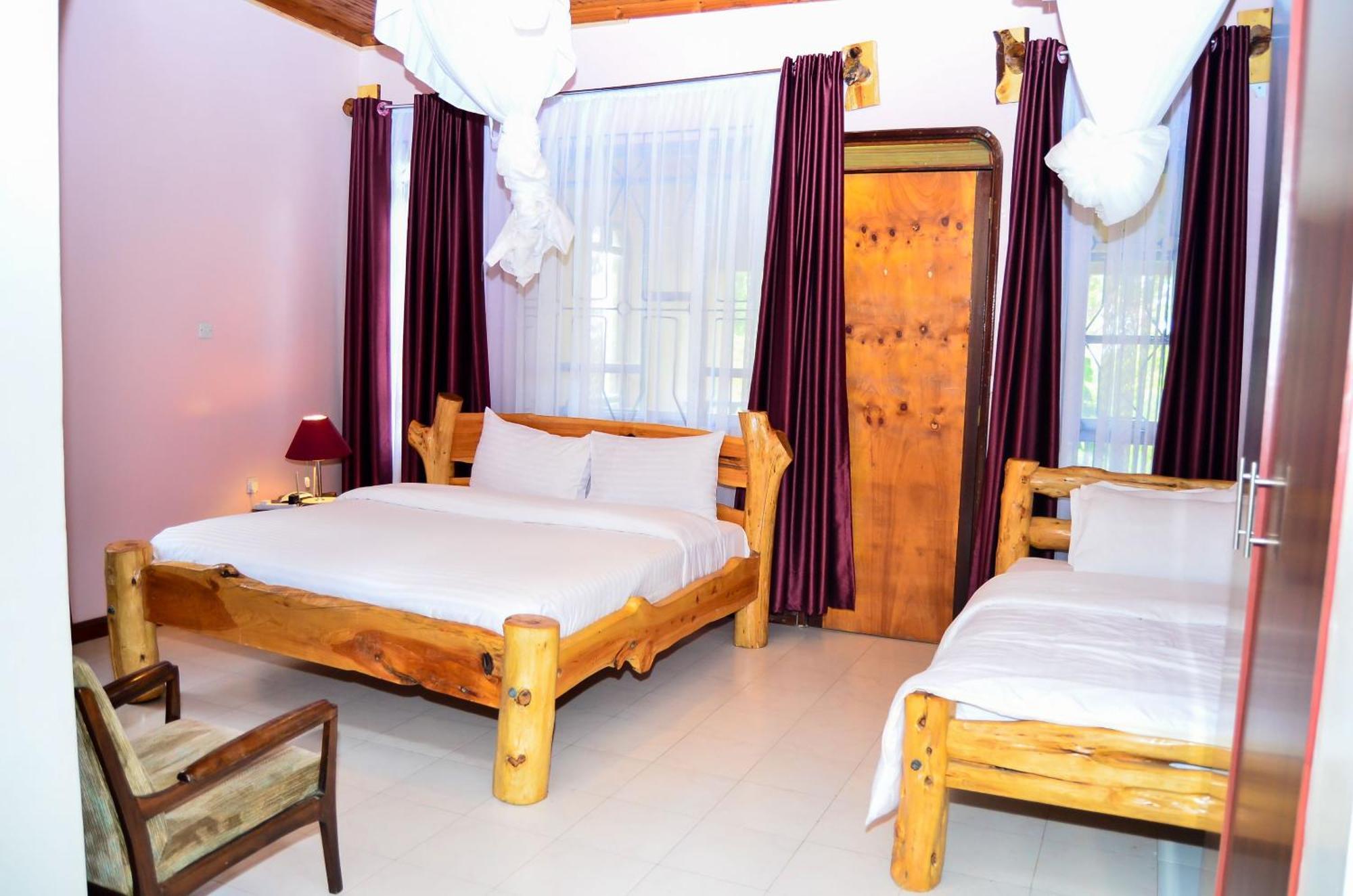 Merinja Guest House Naivasha Esterno foto