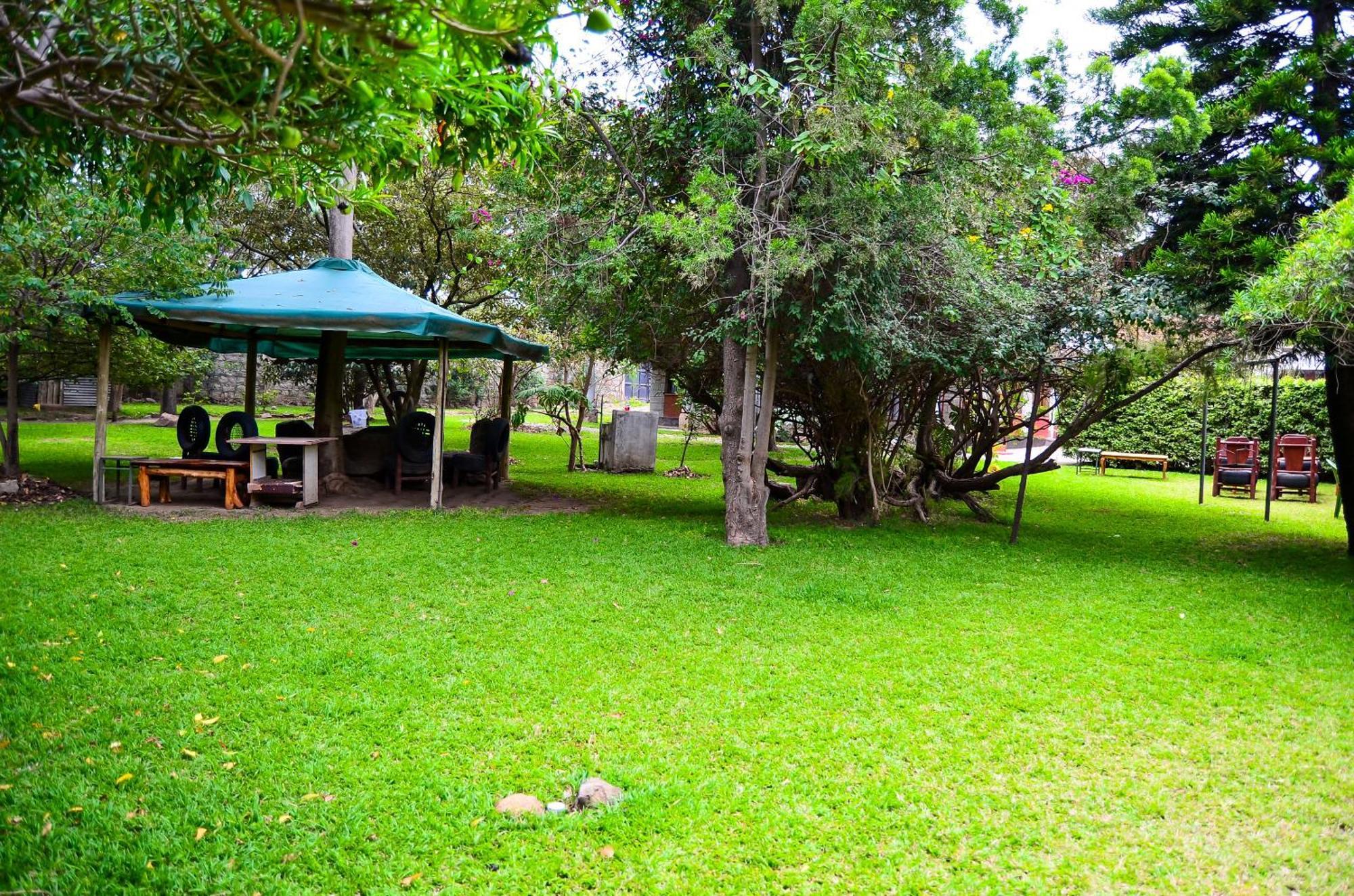 Merinja Guest House Naivasha Esterno foto